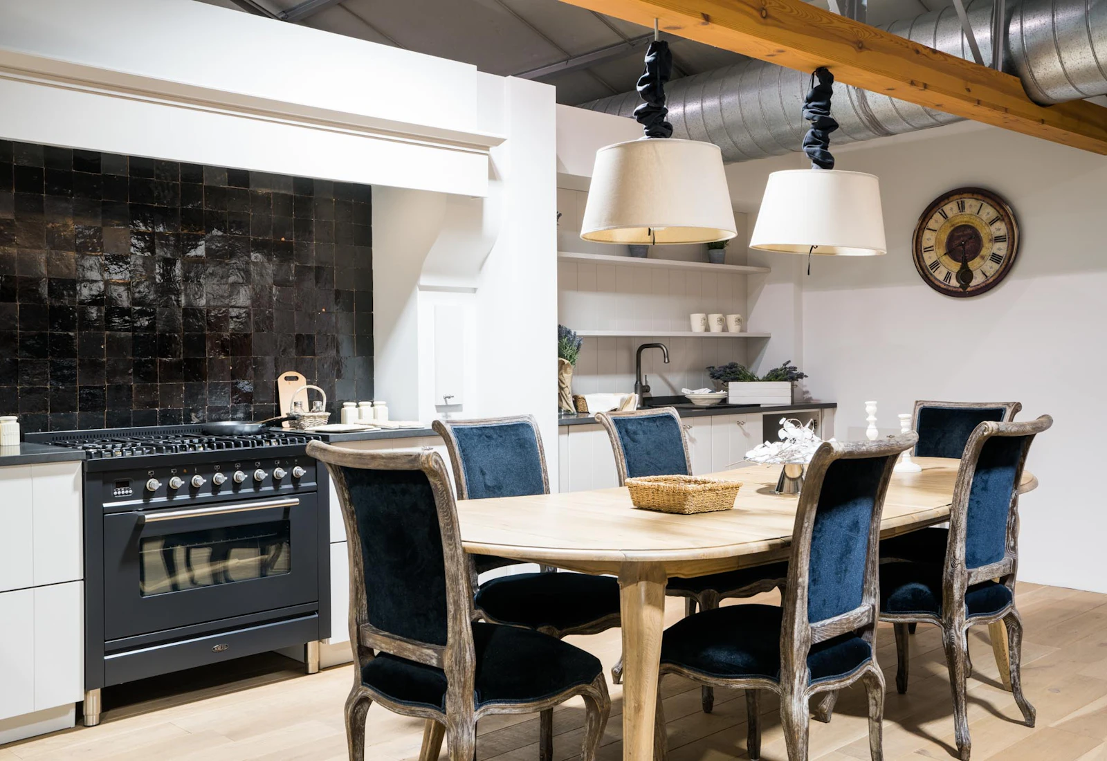 Toonzaalkeuken Ninove