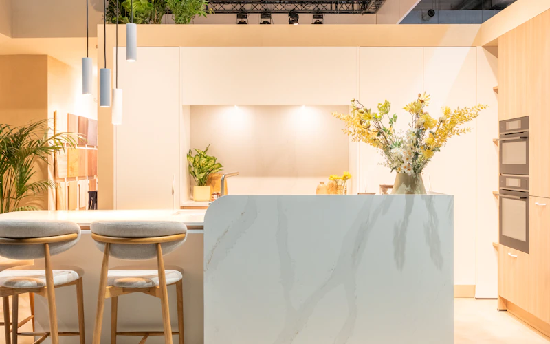 Scandinavisch strak in wit met hout